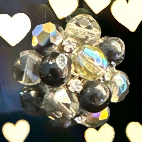 Large Vintage AB black crystal rhinestone cluster clip earrings by Vogue - Picture 6 of 15